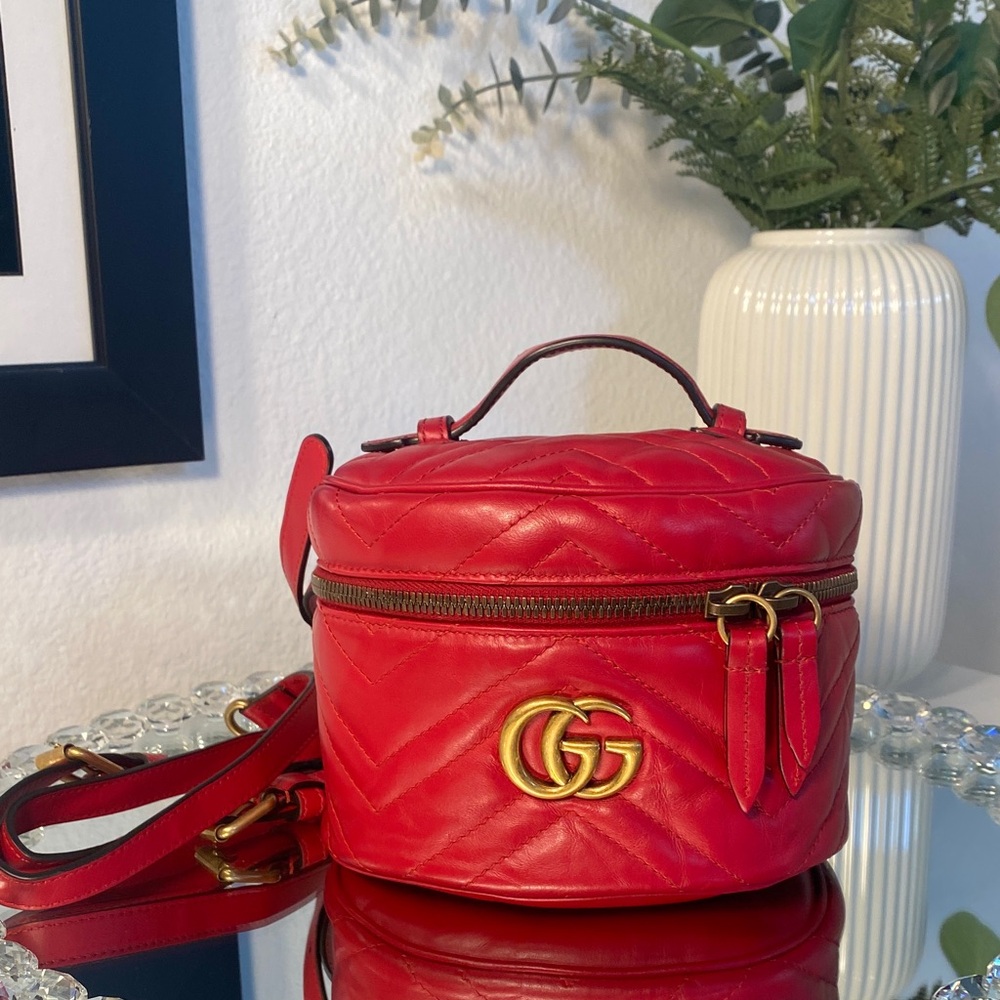 GUCCI GG Marmont Matelassé Mini Round Backpack COA